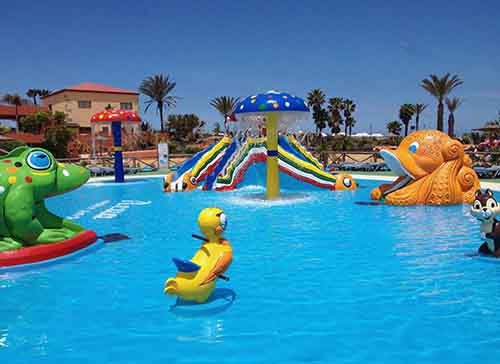 聚脲雙組份涂料 山東聚脲生產(chǎn)廠家(圖1) 聚脲雙組份涂料水上樂(lè)園施工案例